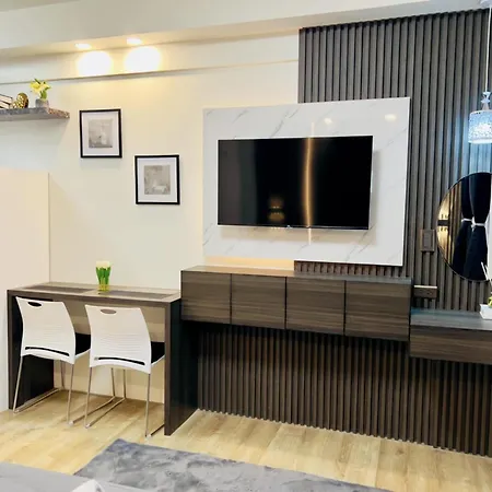 Serenity Suite Bacolod Exterior photo